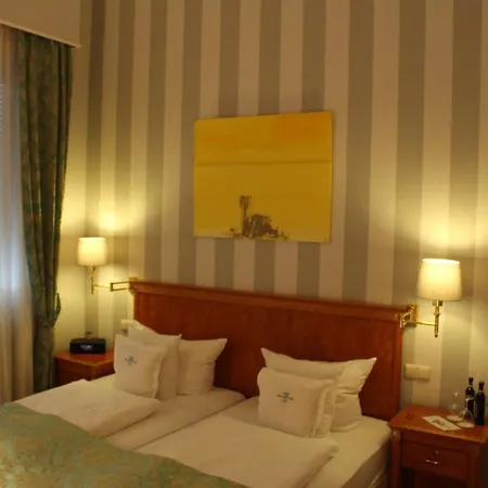 Hotel Savoy 4*