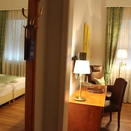 Savoy 4* Hanôver
