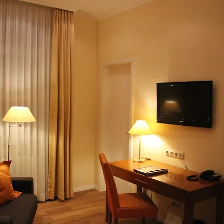 Savoy 4* Ανόβερο