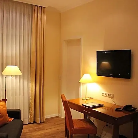 Hotel Savoy 4*