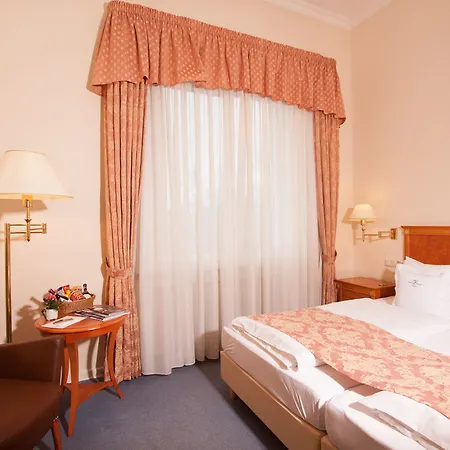 Szálloda Savoy Hannover